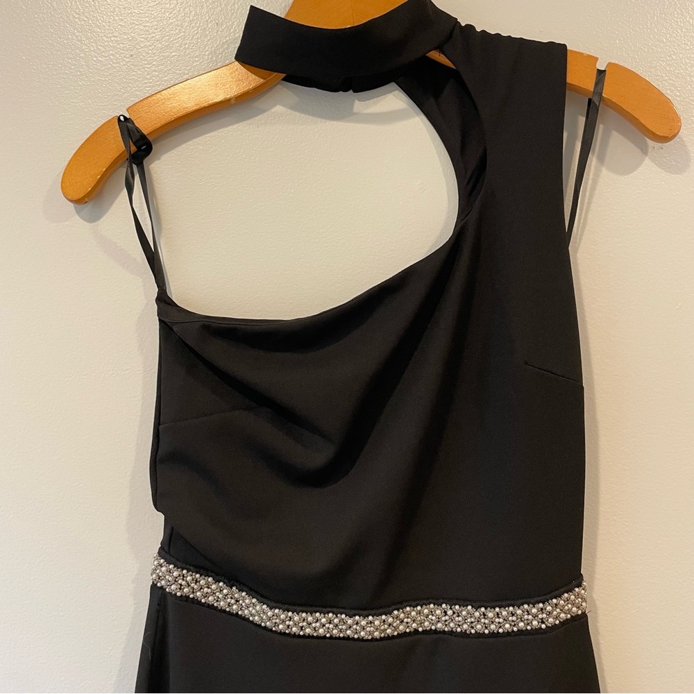 NWT Windsor Black One Shoulder long Dress - Picture 3 of 11